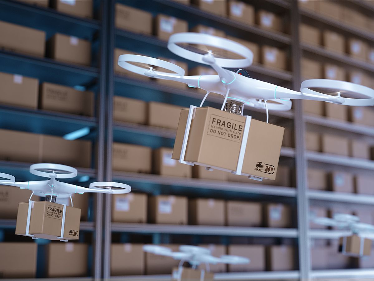 Drones carry express packages in warehouses.Packages are transported in high-tech Settings,online shopping,Concept of automatic logistics management.3d rendering warehouse.