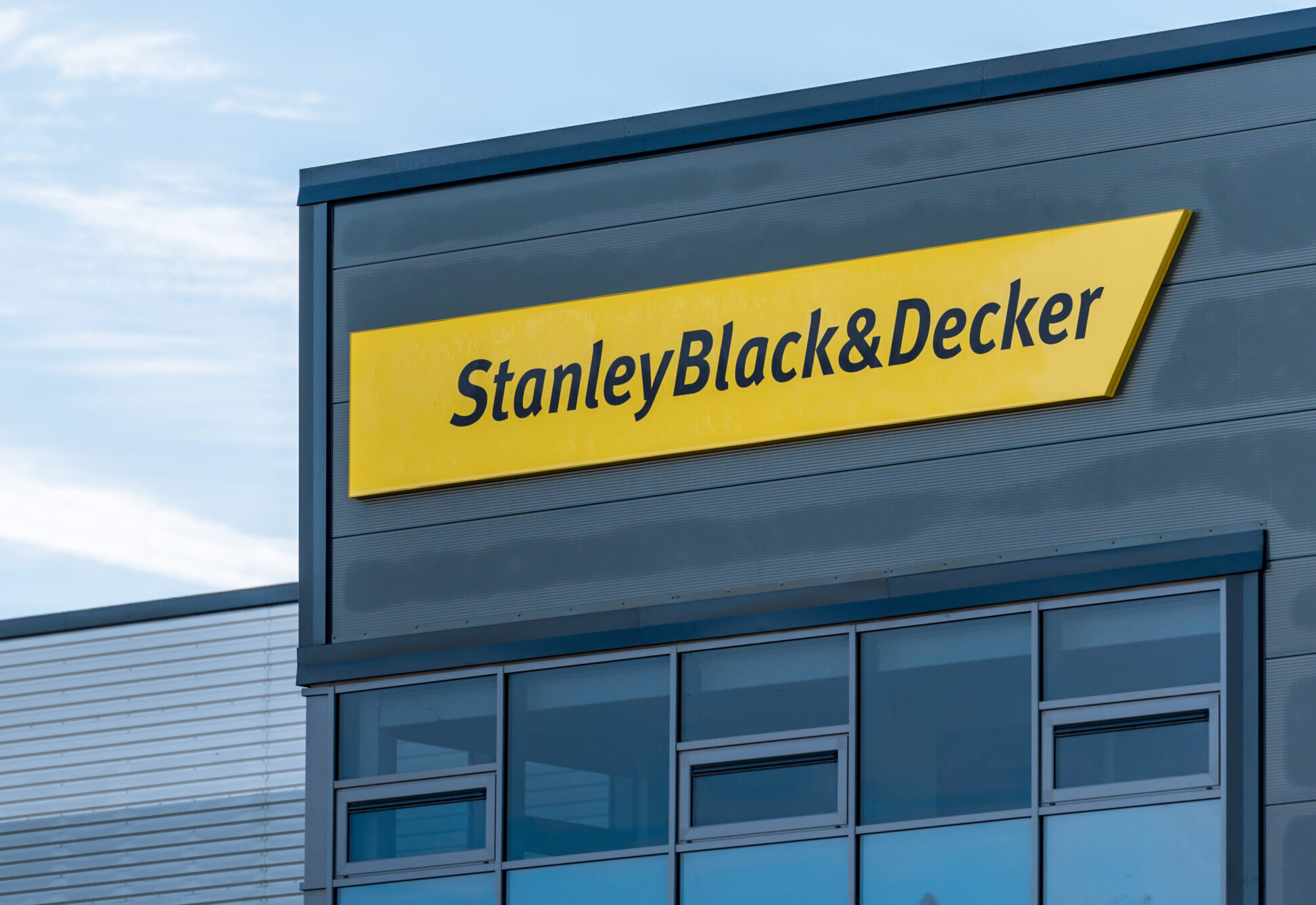 Stanley Black Decker Appoints New CFO Modern Distribution