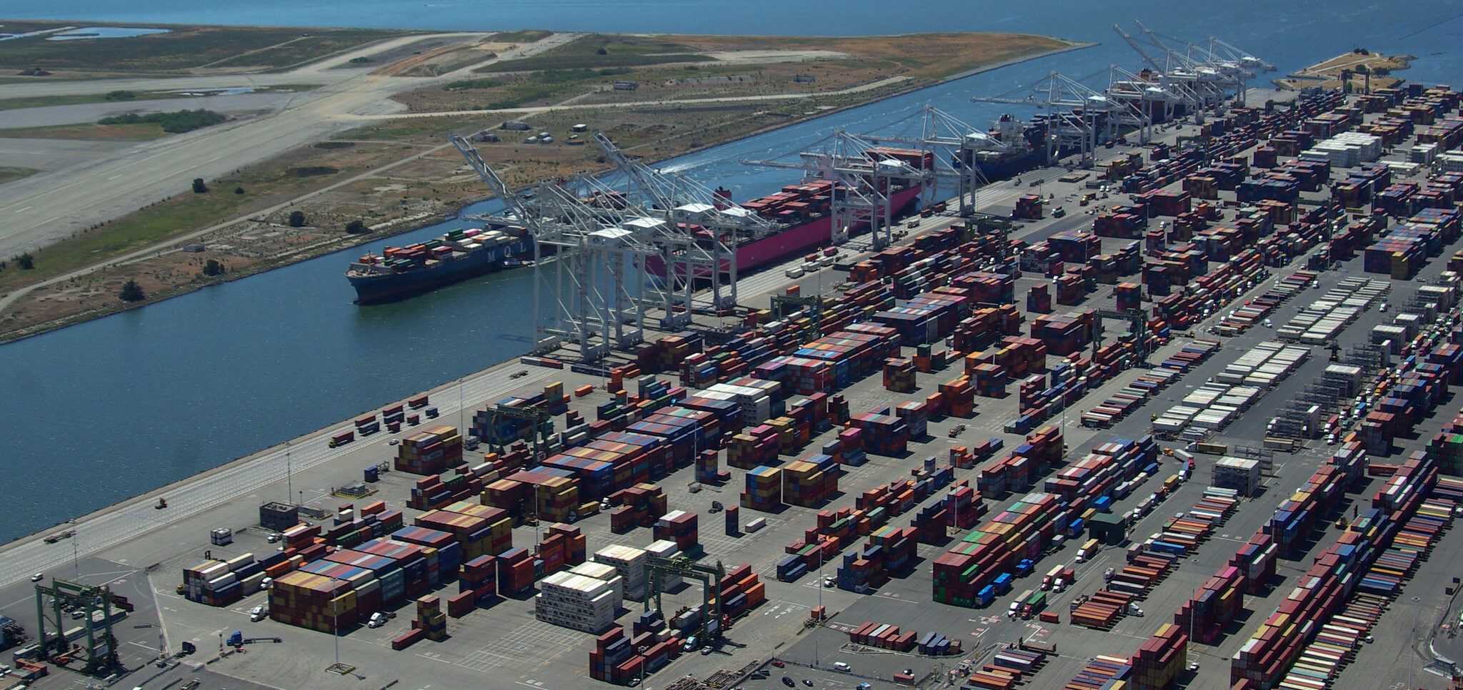 Port of Oakland-Aerial